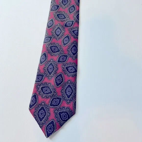 IZOD & Bert Pulitzer Silk Ties Duo - Picture 12 of 13